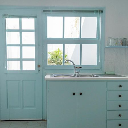 Carmel Studio Apartment Logaras Esterno foto