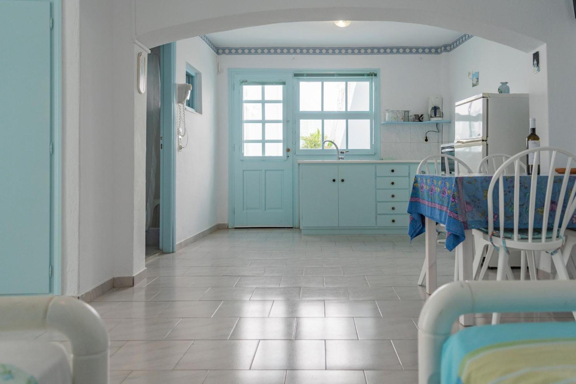Carmel Studio Apartment Logaras Esterno foto