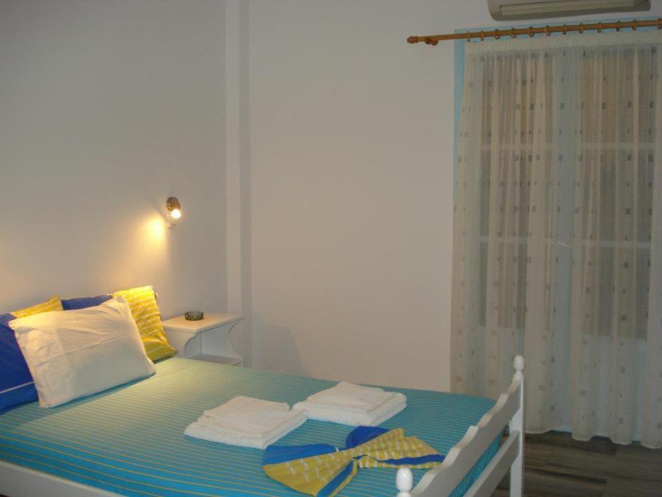 Carmel Studio Apartment Logaras Esterno foto